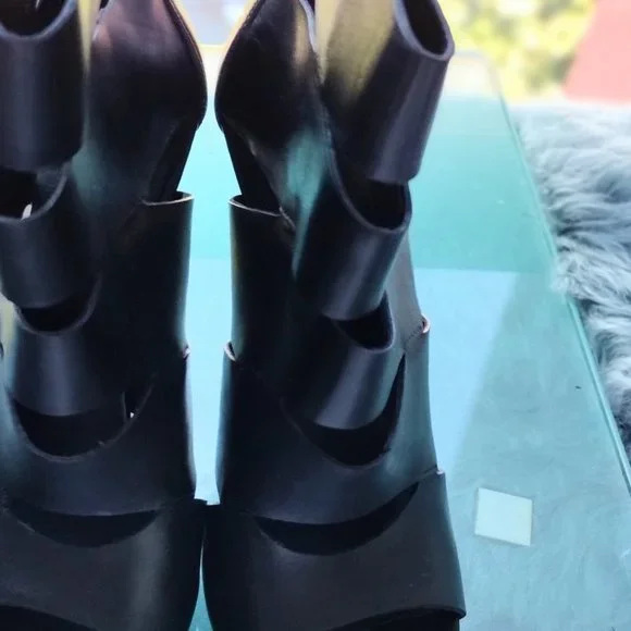 Aldo "Parrin" Peep-Toe Stiletto Heels - Picture 6 of 15